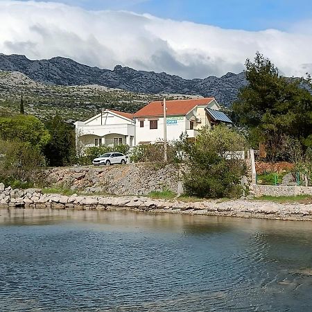 Paklenica Sport Apartments Starigrad Paklenica Exterior foto